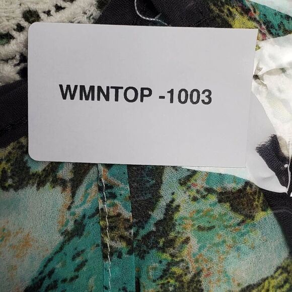 Miss Me Medium Floral Top - Picture 8 of 8